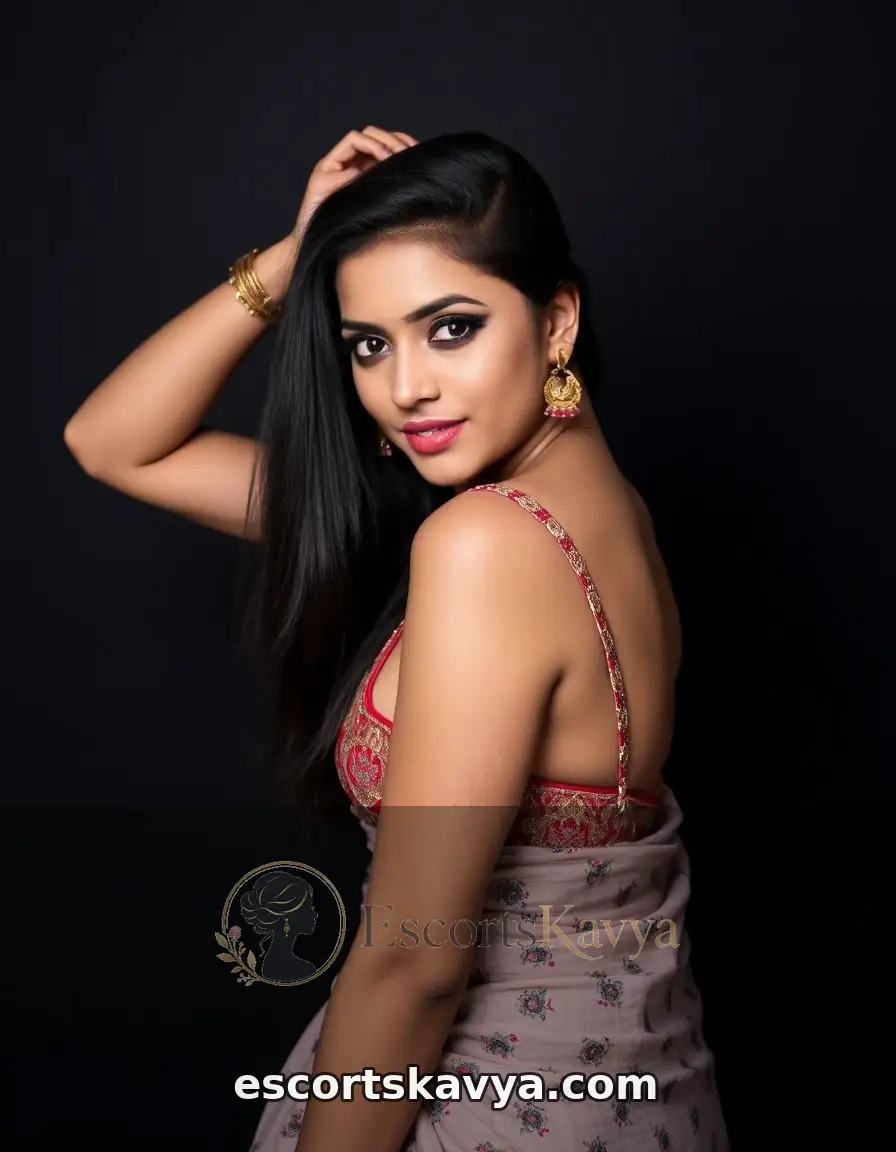 Lakshmi Kapoor college girl in Jalandhar